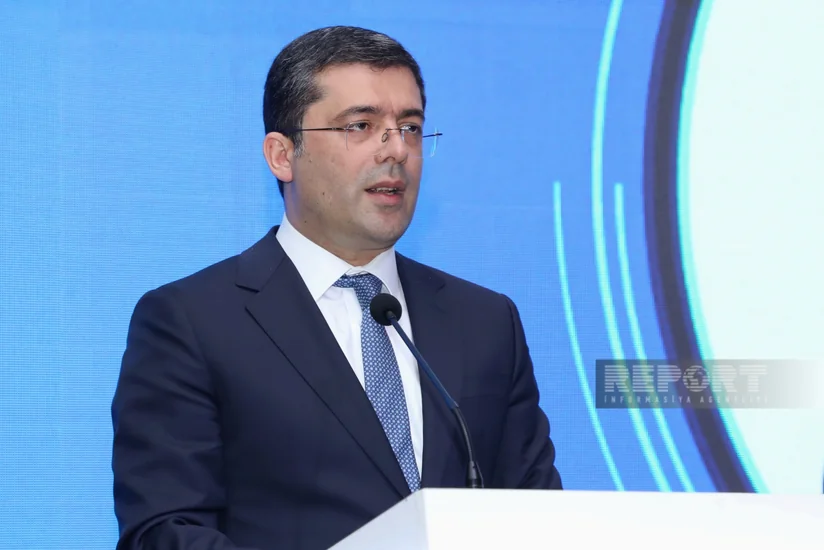 Əhməd İsmayılov: Dövlət-media dialoqunun yaradılması cəmiyyətin sosial sifarişi kimi meydana çıxıb
