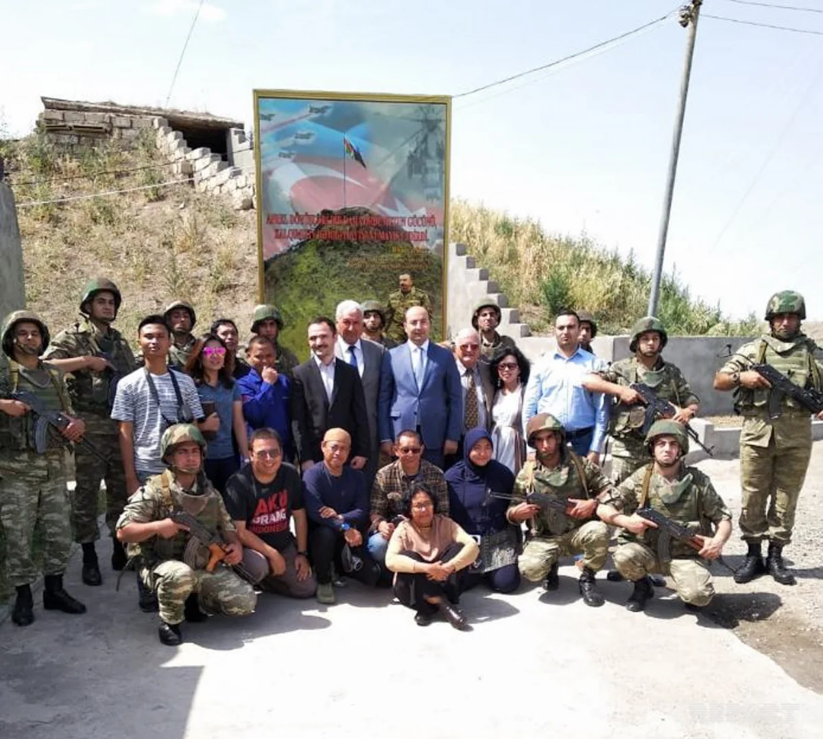 Xarici jurnalistlər Cocuq Mərcanlıya səfər edib - FOTO