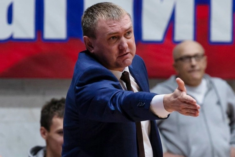 Sumqayıt basketbol komandası məşqçisi ilə vidalaşıb