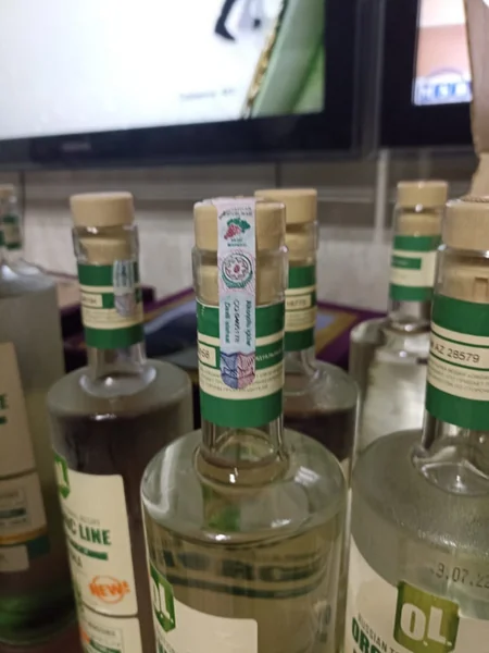 Şadlıq sarayında saxtalaşdırma yolu ilə spirtli içkilərin istehsal olunduğu aşkarlanıb