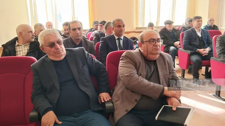 Dövlət Mineral Xammal Ehtiyatlarından İstifadə Agentliyi Qubada ictimai dinləmə keçirib