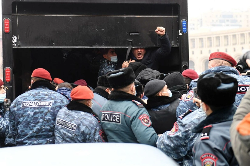 Former Armenian service members to stage protest