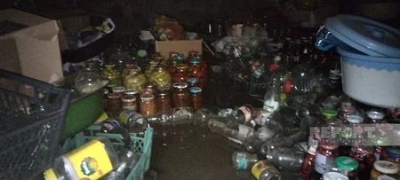 Oğuza leysan yağıb, dolu düşüb, həyətləri su basıb