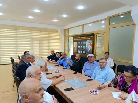 Gölkənd kənd icmasının iclası keçirilib, səkkiz ayın hesabatı açıqlanıb