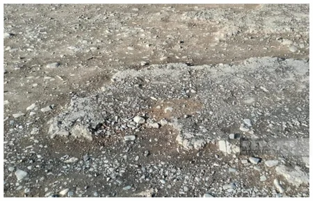 Oğuzda kənd yolu bərbad vəziyyətə düşüb