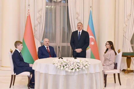 Aleksandr Lukaşenko “Heydər Əliyev” ordeni ilə təltif edilib