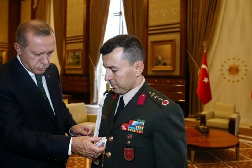 ​Ərdoğanın hərbi müşaviri Ali Yazıçı saxlanılıb - FOTO