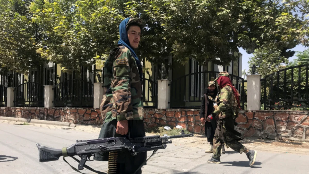 Taliban keçmiş hərbçiləri qurduğu orduya qəbul edir