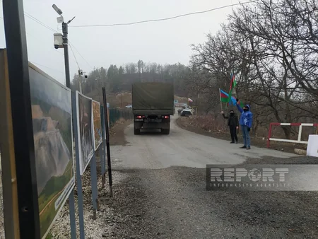 36 vehicles of peacekeepers travel freely along Khankandi-Lachin road