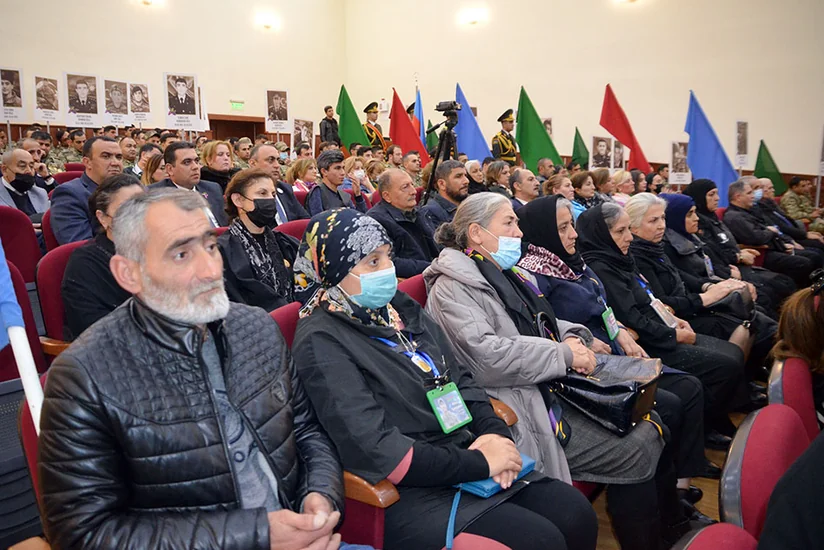 “Zəfər bayrağına düzlən!” adlı vətənpərvərlik tədbiri kecirilib