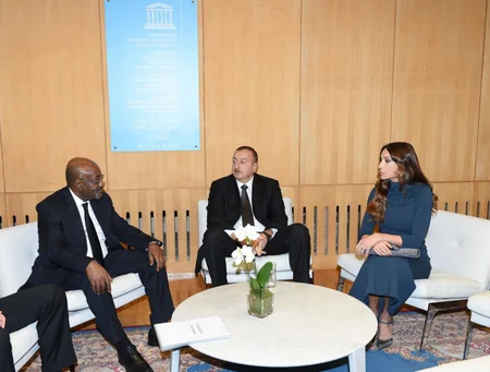 ​İlham Əliyev UNESCO Baş Konfransının 38-ci sessiyasının Liderlər Forumunda iştirak edib