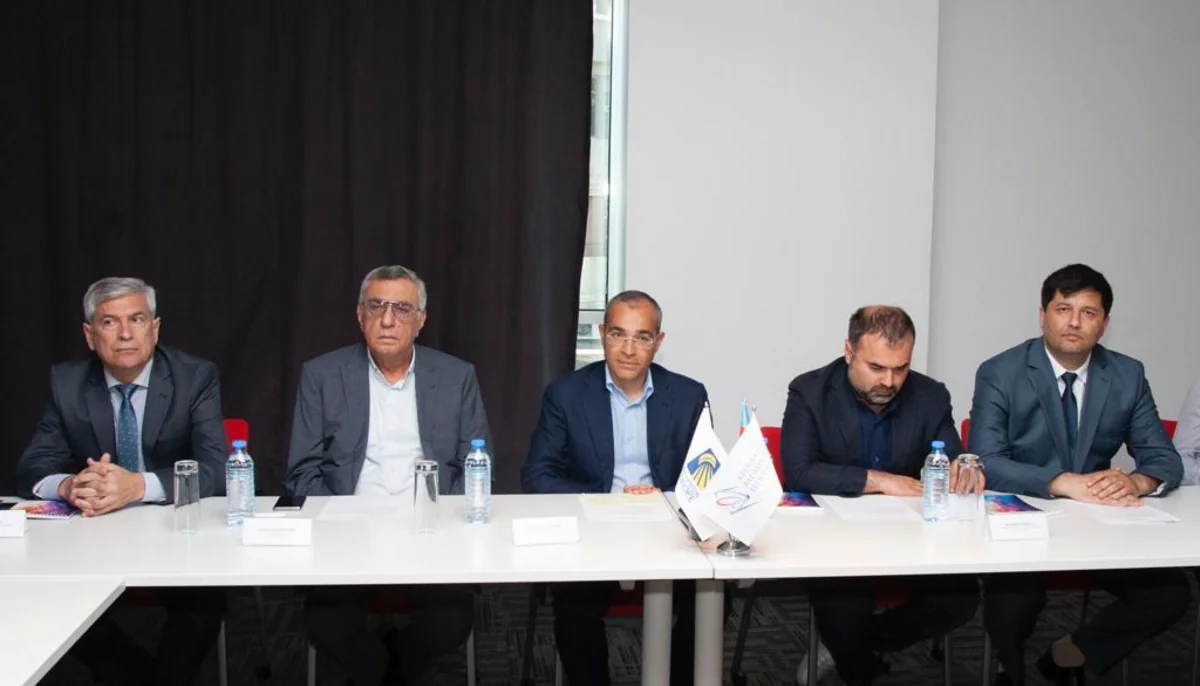 Mikayıl Cabbarov yenidən Badminton Federasiyasının prezidenti seçilib