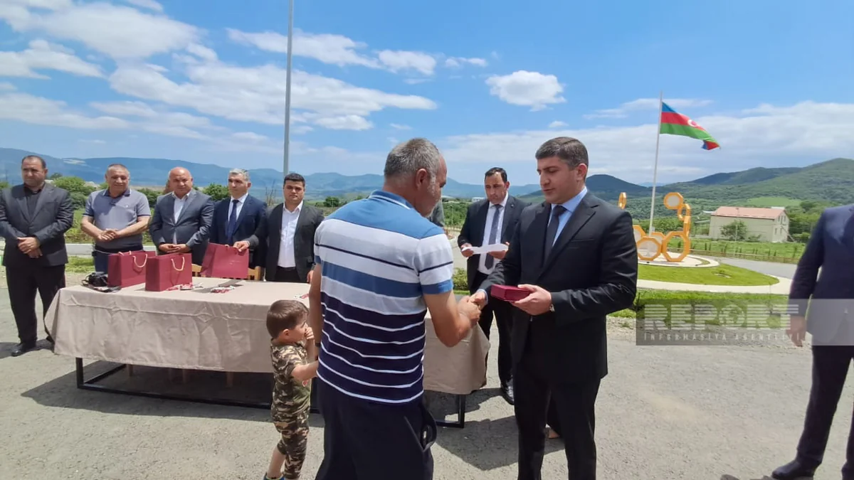 Növbəti köç karvanı Xocalı şəhəri və Ballıca kəndinə çatıb, açarlar təqdim edilib - VİDEO - YENİLƏNİB-2
