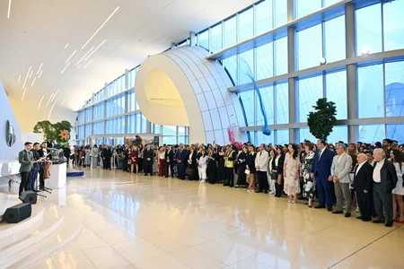 Heydar Aliyev Center hosts Brazilian artist`s exhibition Reflection of Eternity