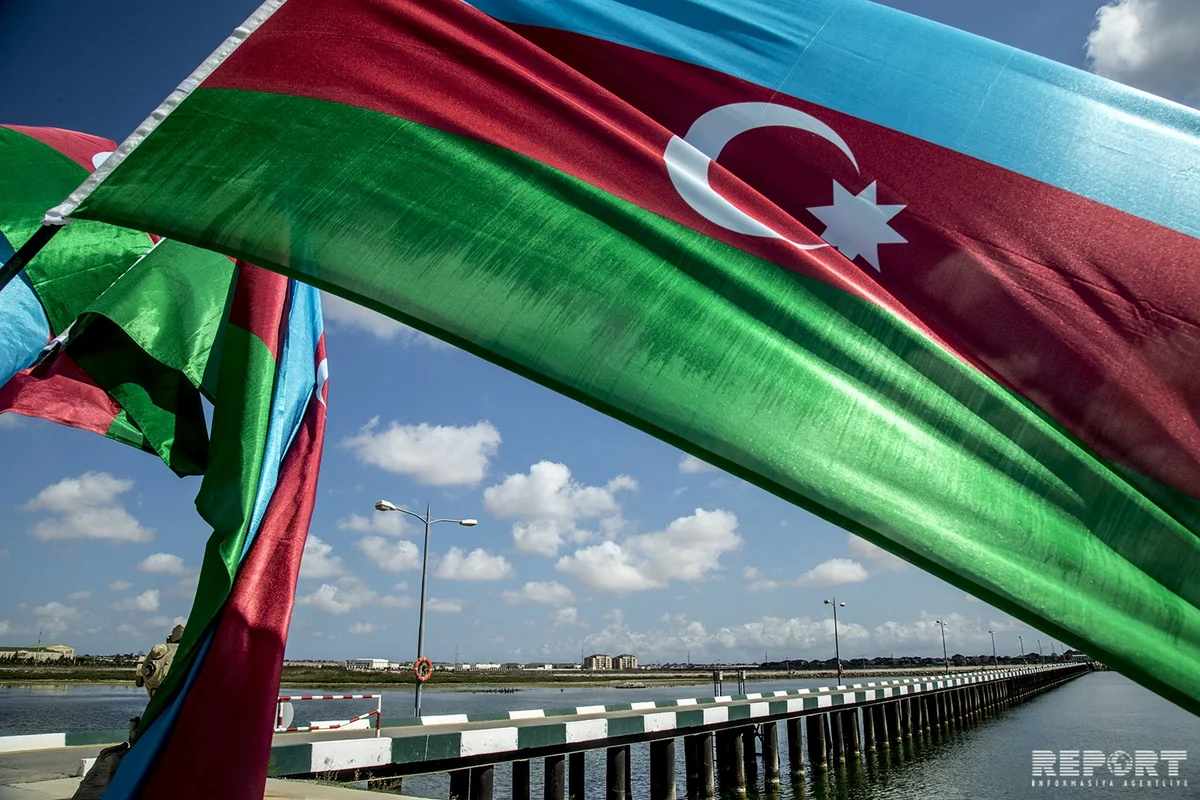 Dövlət bayrağı ilə bağlı qaydalarda dəyişikliklər edilib