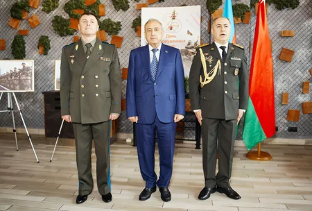 Azərbaycan Ordusunda Silahlı Qüvvələr Günü münasibətilə silsilə tədbirlər keçirilib
