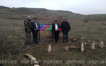Kəlbəcər sakinləri 30 ildən sonra ilk dəfə Ağdabana gedib, şəhidlərin məzarı ziyarət olunub