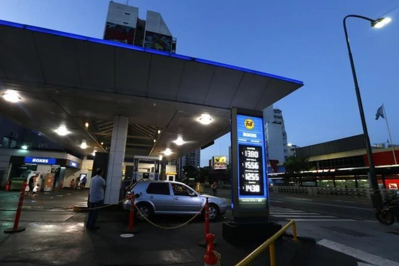 Argentinada neft-qaz sektorunun 23 min işçisi tətilə çıxacaq