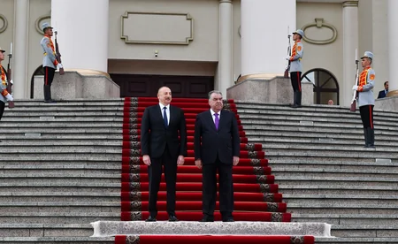 Official welcome ceremony held for President Ilham Aliyev in Dushanbe