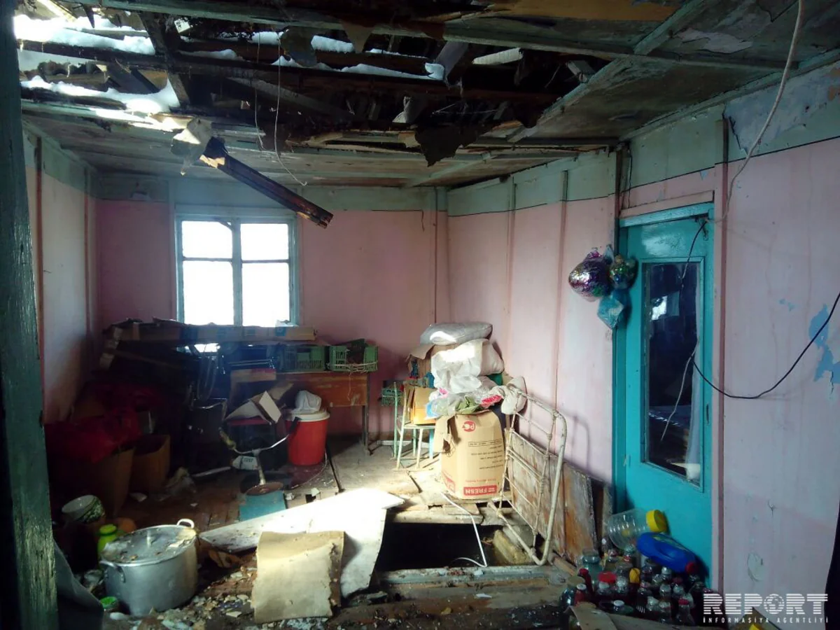 Жители Лянкярана, чьи дома пришли в аварийное состояние, переехали к родственникам - ФОТО