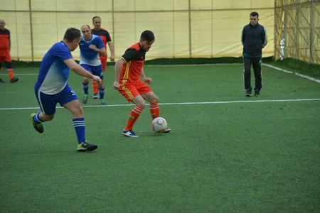 Təhsil işçiləri arasında futbol üzrə Bakı çempionatına start verilib