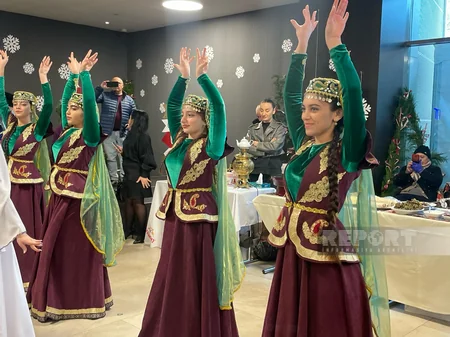Tbilisidə “Qış xeyriyyə yarmarkasın”da Azərbaycanın mədəniyyət nümunələri təqdim olunub