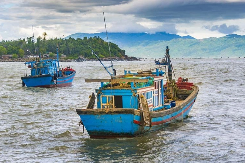 Çində balıqçı gəmisinin qəzaya uğraması nəticəsində ölənlərin sayı artıb