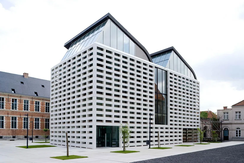 Polşadakı College of Europe” Universitetində Azərbaycanla bağlı tədbir keçirilib
