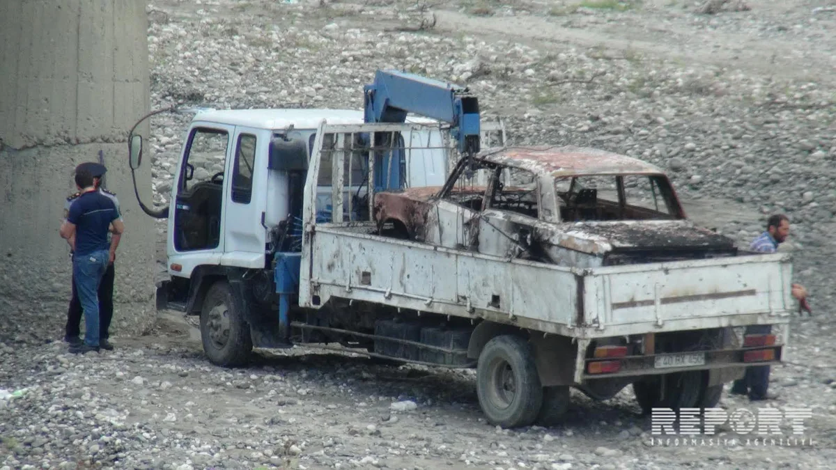 Qubada maşında yanaraq ölən kişi və qadının şəxsiyyəti məlum olub