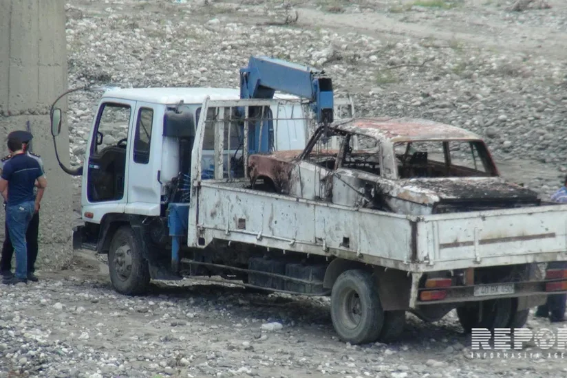 Qubada maşında yanaraq ölən kişi və qadının şəxsiyyəti məlum olub