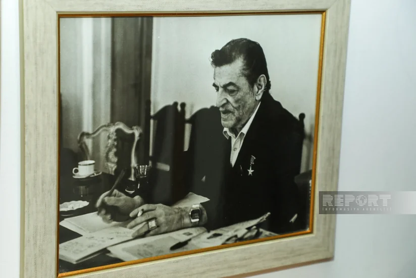 Maestro Niyazinin anadan olmasının 112 illiyinə həsr edilmiş sərgi keçirilib