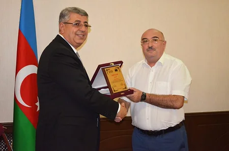 Mətbuat Şurası “Əsrin Müqaviləsi - ölkəmizin davamlı sənaye inkişafının təməli” mövzusunda yazı müsabiqəsinin nəticələrini açıqlayıb