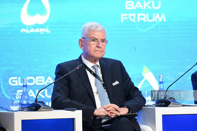 Волкан Бозкыр: В Карабахе активно ведутся восстановительные работы