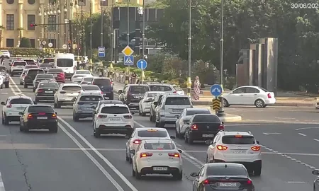 Bakının bir sıra yollarında tıxac yaranıb