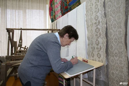 Belarusda Azərbaycanın ilk hərbi təyyarəçisinə abidə ucaldılıb