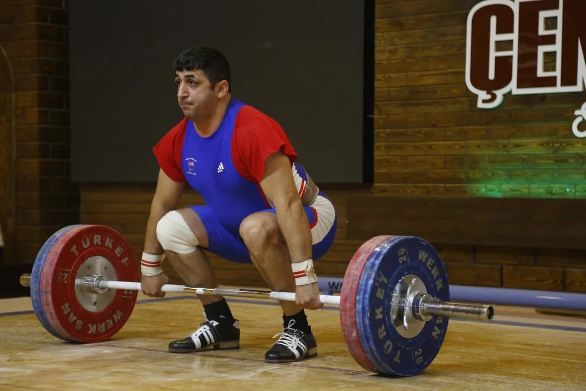 Azərbaycanın usta ağırlıqqaldıranları dünya çempionatında 4 medal qazandı
