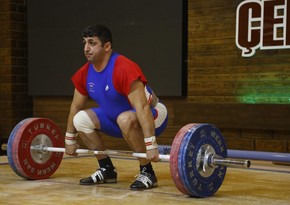 Azərbaycanın usta ağırlıqqaldıranları dünya çempionatında 4 medal qazandı