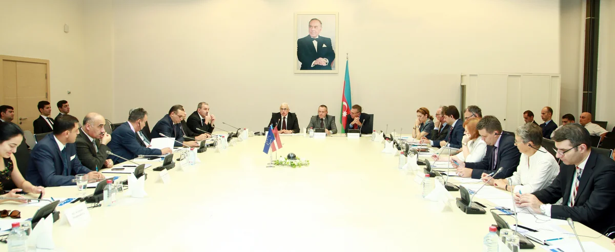 Azərbaycanda əsas qeyri-neft sənaye sahələrinin rəqabət qabiliyyətinin artırılması layihəsinə start verilib