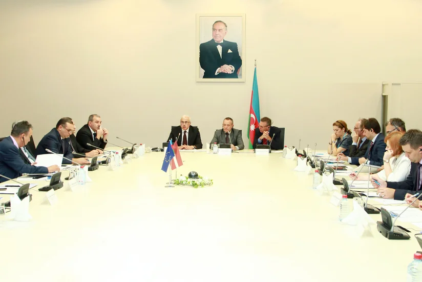 Azərbaycanda əsas qeyri-neft sənaye sahələrinin rəqabət qabiliyyətinin artırılması layihəsinə start verilib