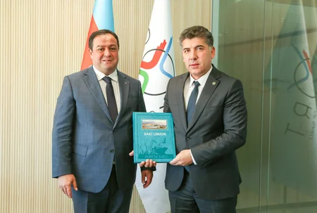 Özbəkistan rəsmisi : Bakı Limanı Azərbaycanla regional əməkdaşlıq üçün əsas rol oynayır