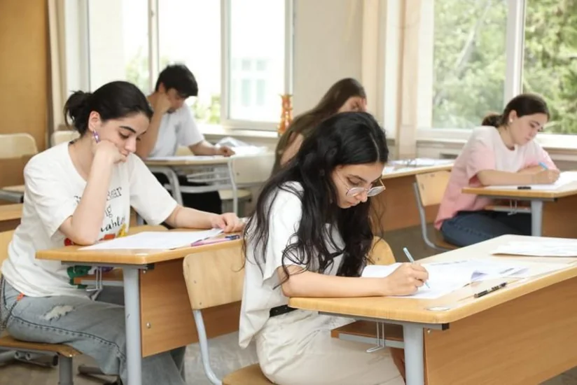 Azərbaycan dili imtahanında ikinci cəhddə iştirak üçün qeydiyyat başlayıb