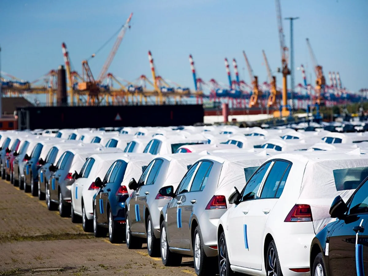 Azerbaijan’s vehicle imports down