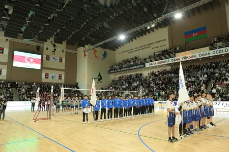 Gəncədə Heydər Əliyevin anadan olmasının 101-ci ildönümünə həsr olunmuş respublika voleybol turniri keçirilib