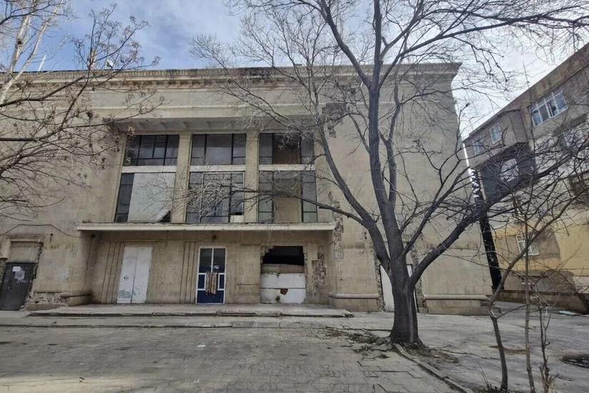 Keçmiş “Dostluq” kinoteatrının binası yenidən qurulacaq, 50-dən çox memar müraciət edib