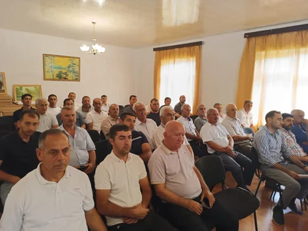 Biləsuvarda məntəqə seçki komissiyaları üzvləri üçün treninqlər keçirilir 