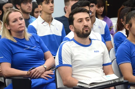 Azərbaycanı XVIII Avropa Gənclər Yay Olimpiya Festivalında təmsil edəcək idmançılarla görüş olub
