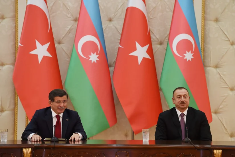​Əhməd Davudoğlu: Türkiyə hər zaman Azərbaycanın yanında olacaq