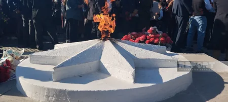 Şabranda Zəfər Günü ilə bağlı Şəhidlər xiyabanı izdihamla ziyarət olunub