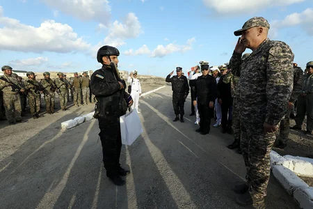 Azerbaijan's and Kazakhstan's Defense Ministers watch next stage of Khazri-2023 Joint Tactical Exercises