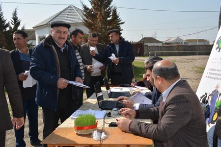 Kürdəmirdə azot gübrəsinin güzəştli şərtlərlə səyyar satışı baş tutub